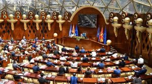 Почна седницата во Собранието на која ќе се гласа новиот состав на Владата